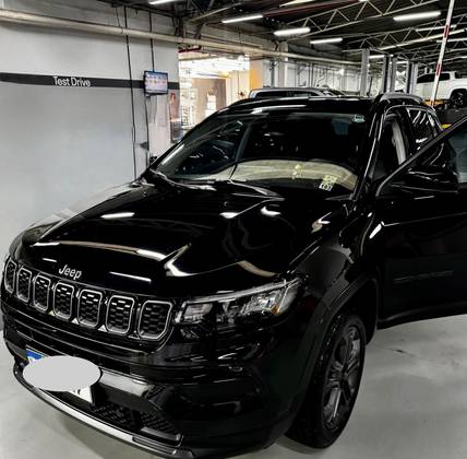 JEEP COMPASS 1.3 T270 TURBO FLEX LONGITUDE AT6